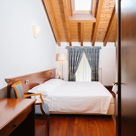 Hotel Centro Paolo VI Brescia Esterno foto