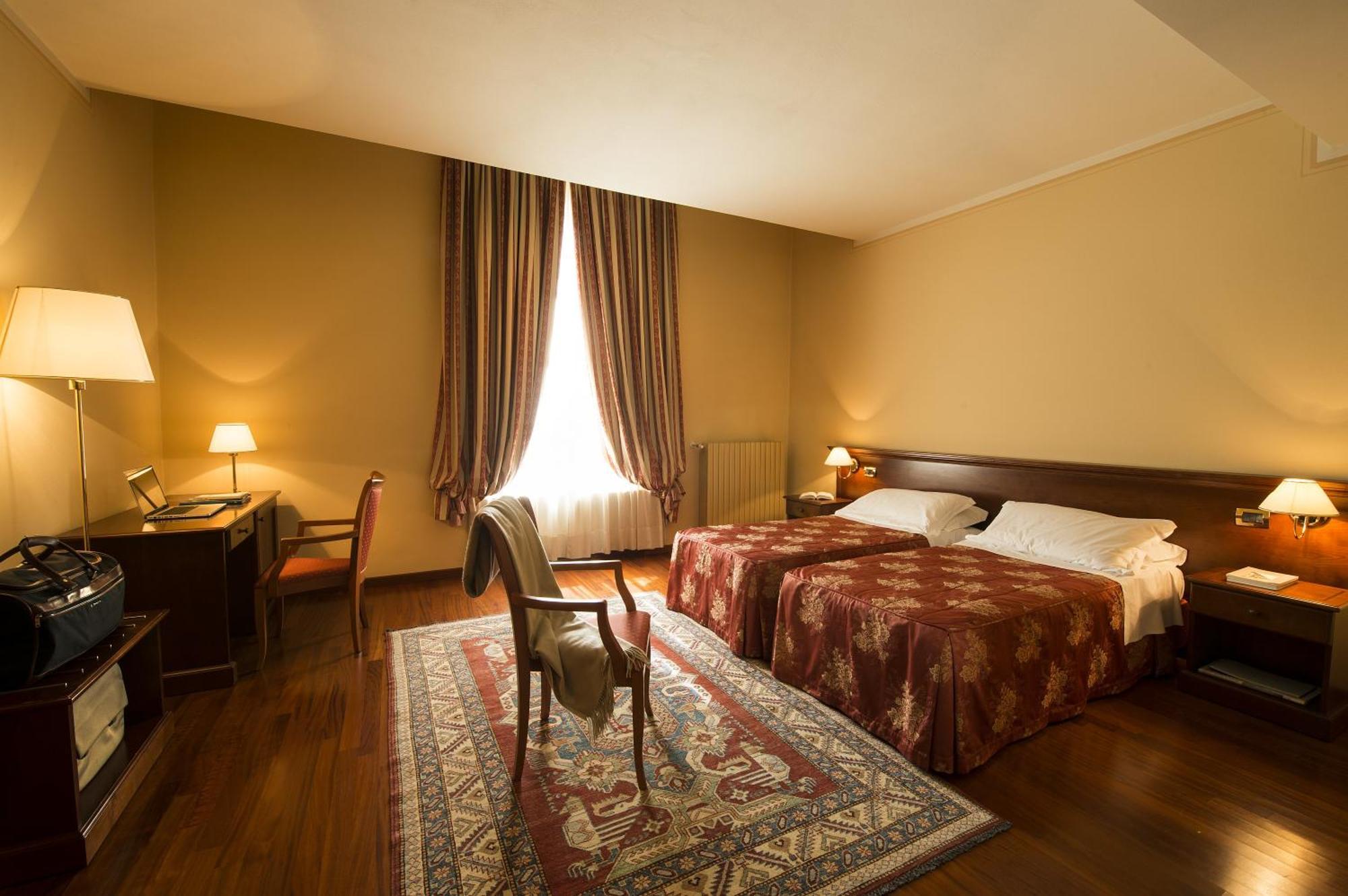 Hotel Centro Paolo VI Brescia Esterno foto