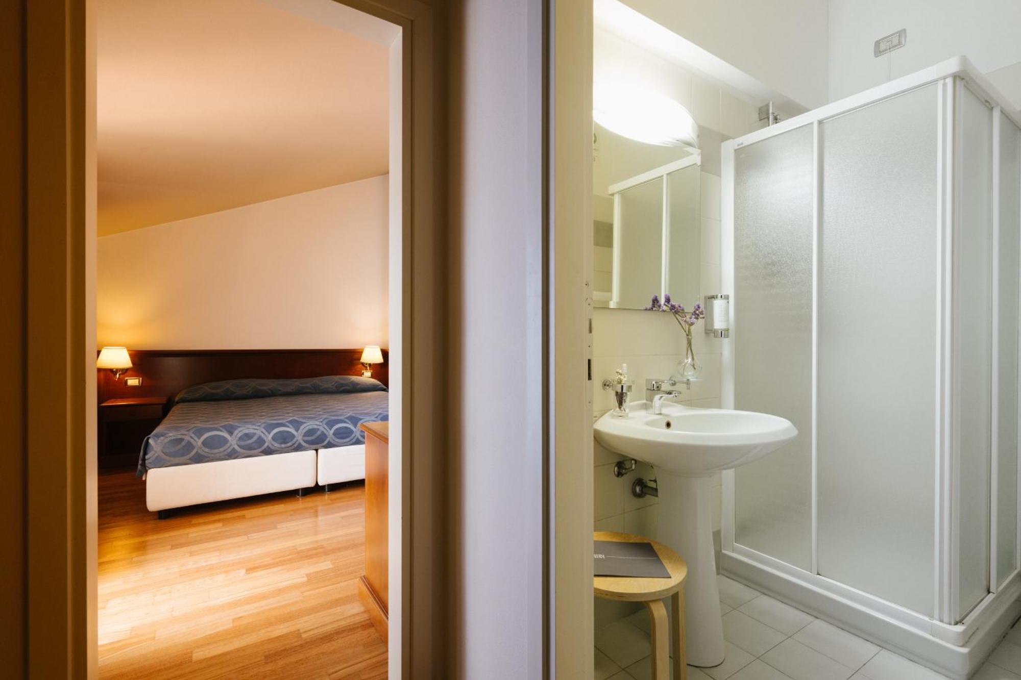 Hotel Centro Paolo VI Brescia Esterno foto