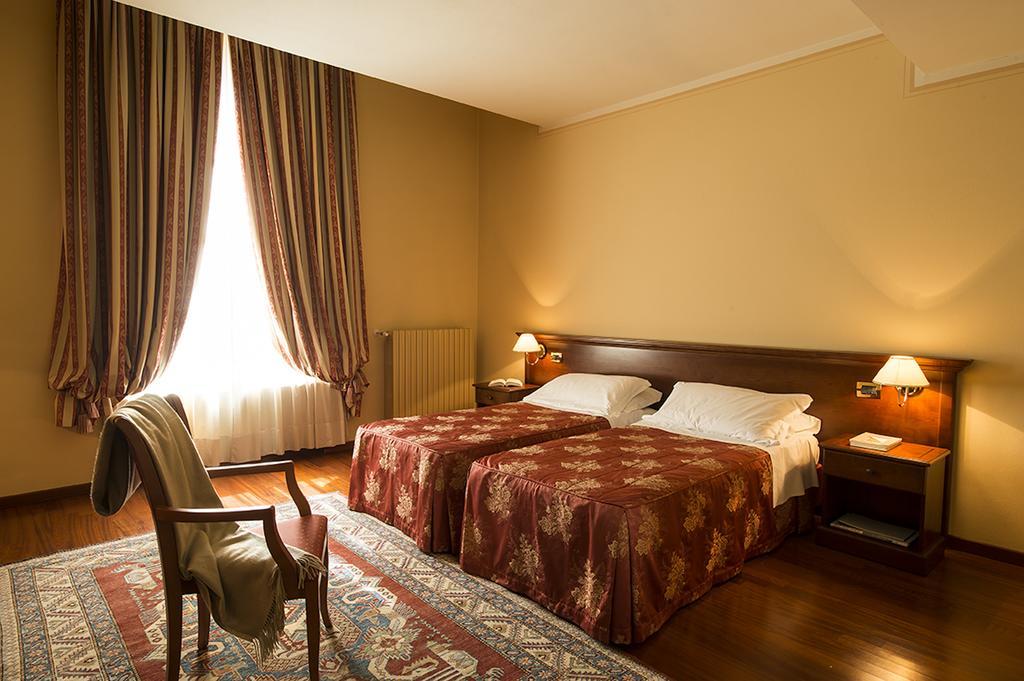Hotel Centro Paolo VI Brescia Esterno foto